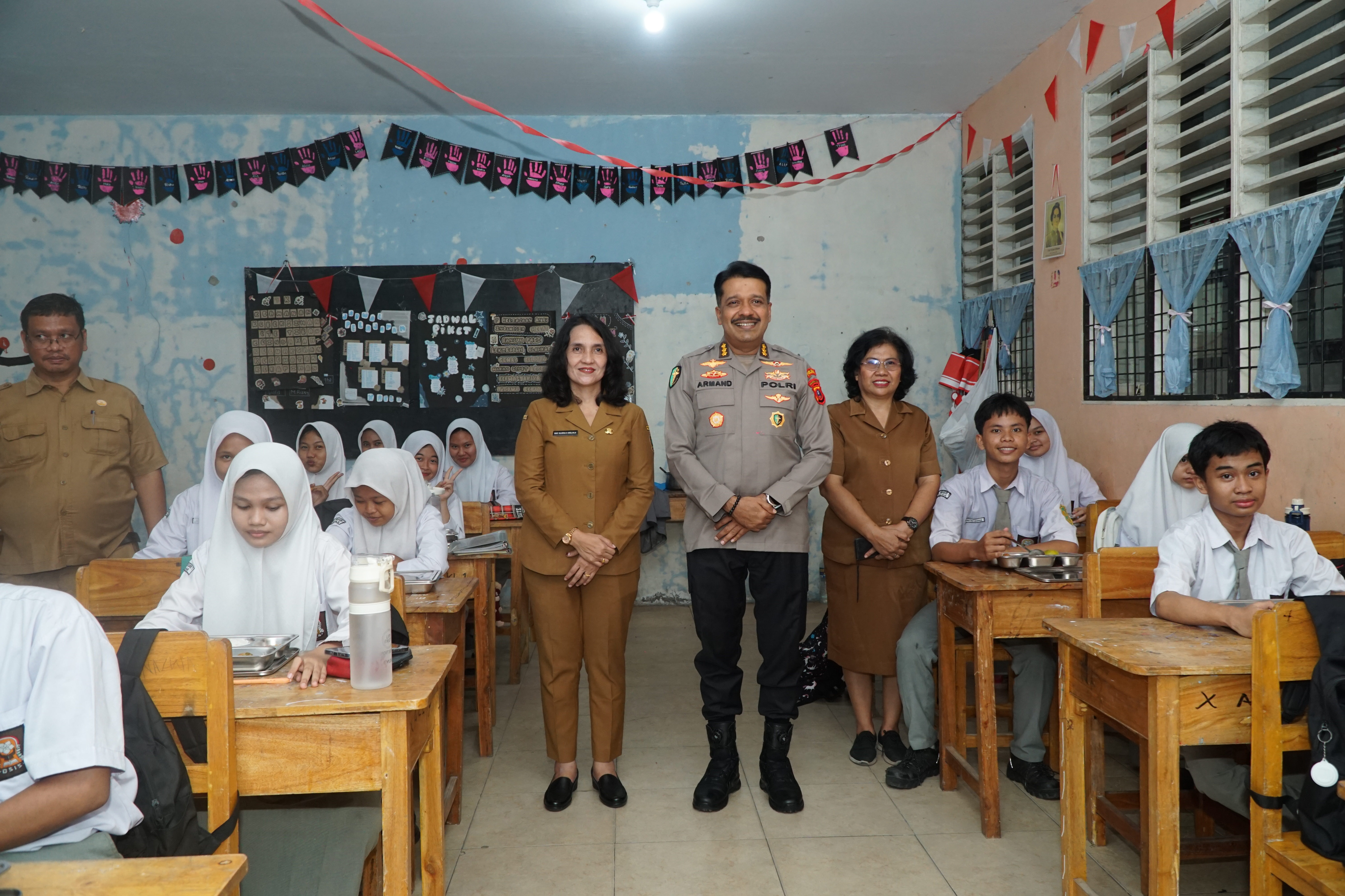 PEMANTAUAN KABIDDOKKES POLDA SUMUT di SMKN 1 MEDAN